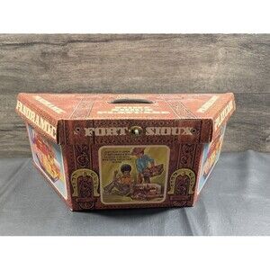 1977 Fort Sioux PlayCase by Multiple Toymakers (Miner Industries) W/Accessories